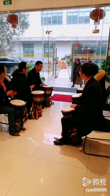 一年一度的打鼓迎接會，小伙伴們好熱情